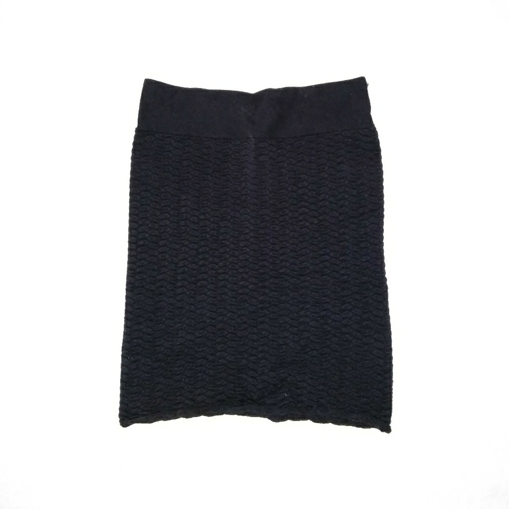 Black mini skirt